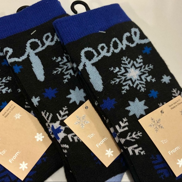 CHRISTMAS NOVELTY SOCKS X 4 - Picture 2 of 4